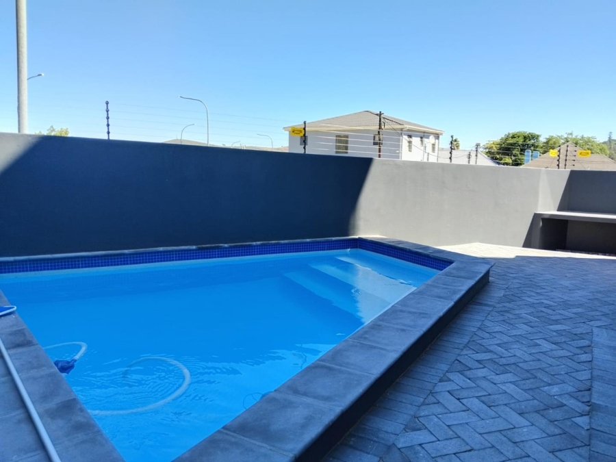 1 Bedroom Property for Sale in Stellenbosch Central Western Cape